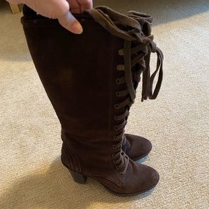 Brown suede lace up boot that actually zips.